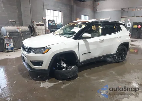 2019 Jeep Compass Altitude 4X4 from USA, damaged, VIN 3C4NJDBB8KT838985